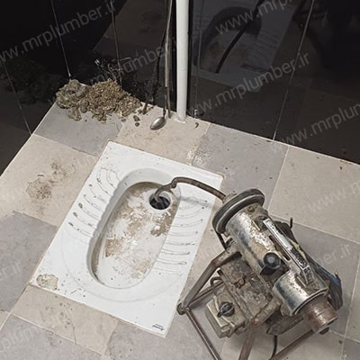 چه زمانی باید برای باز کردن گرفتگی سیفون توالت ایرانی با لوله بازکن تماس بگیریم؟